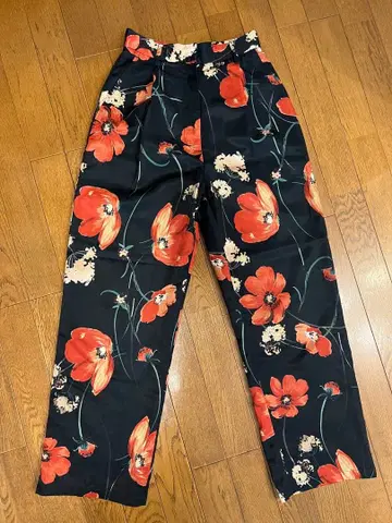 CLANE 플라워 프린트 팬츠 사이즈 0