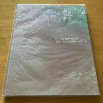 미개봉 Rinko Kawauchi/The river embraced me