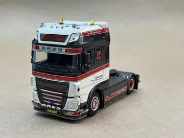 WSI DAF XF 슈퍼 스페이스 캡 1/50