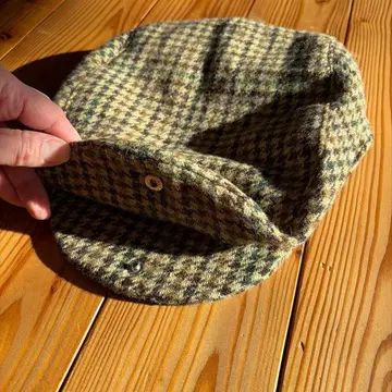 DENTS 체크 무늬 헌팅 모자