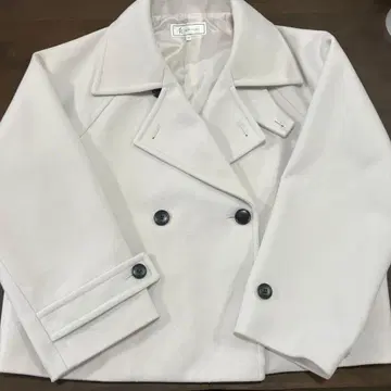 [ 로페피크닉 ] 스탠드 카라 숏코트 아이보리