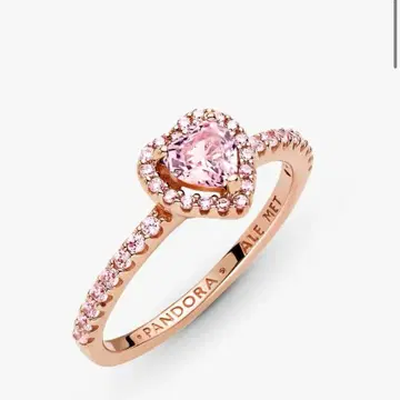 PAND Sparkling Elevated Heart Ring 50