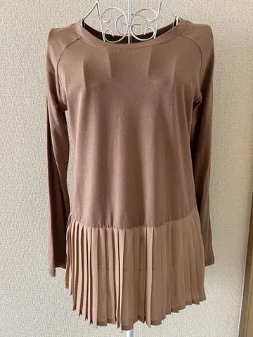 [새상품] Sweet&Sheep 플리츠 포함 긴팔 상의