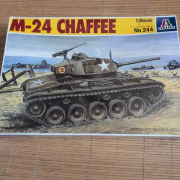 이탈레리 1/35 M-24 차피