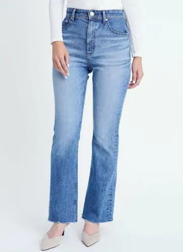 yanuk 23 세미 플레어 스트레치 데님 팬츠 57111320 블루