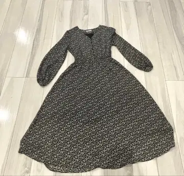 [ 새상품급 ] FRAY I.D 꽃무늬 롱 원피스 긴팔 올 패턴