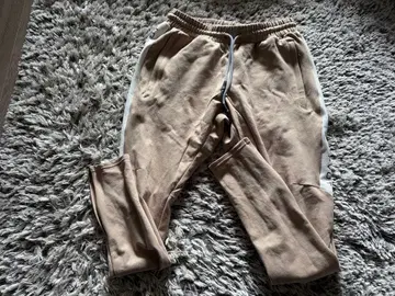 pvot 베이지 조거 팬츠 사이드 라인