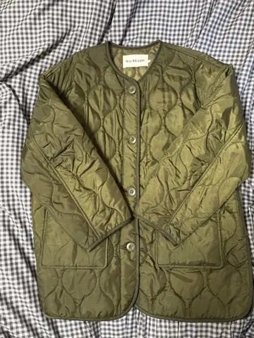 Ray BEAMS 퀼팅 자켓 올리브
