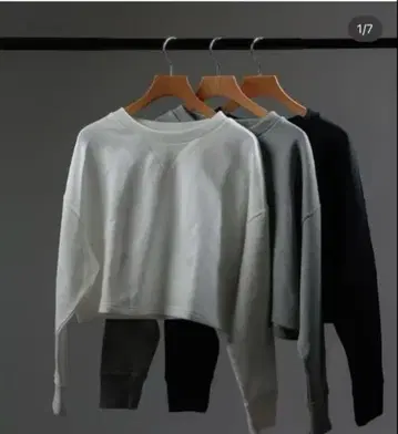 T.japan sweat cropped tops 크롭