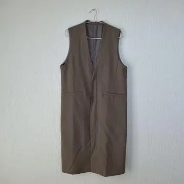 로페피크닉 브라운 슬리브리스 롱 베스트