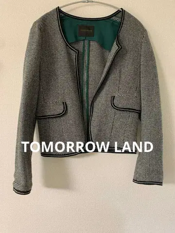 투모로우랜드 노카라 체크 자켓