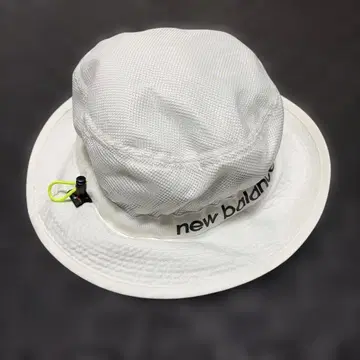 new balance 화이트 버킷 햇