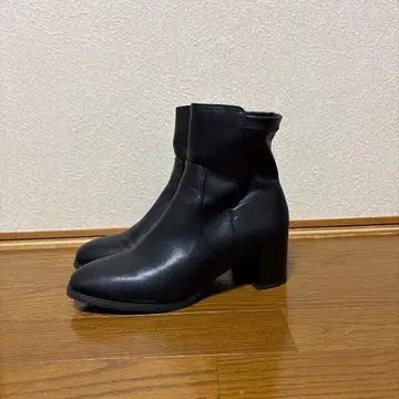 블랙 숏부츠 중간 힐 사이드 지퍼