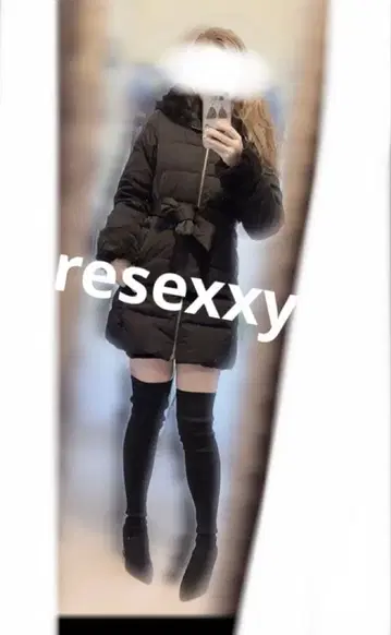 resexxy 다운 자켓 블랙 거의 미사용