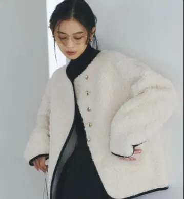 ECOPEL 파이핑 보아 자켓