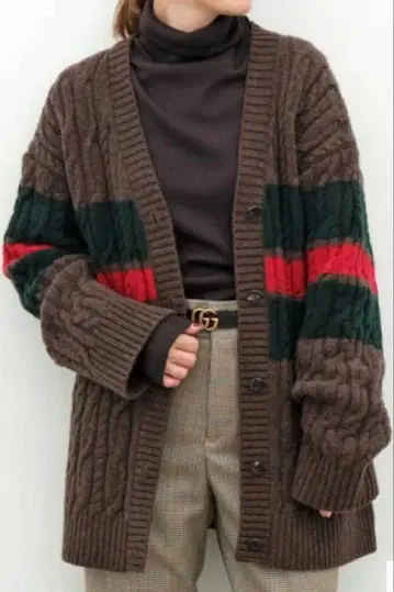 새상품급 두지엠 클라세 Beloved 가디건