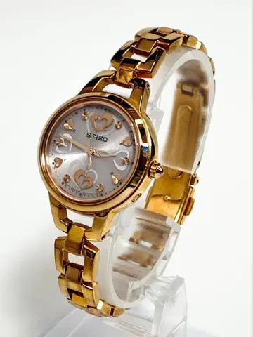 새상품급 SEIKO 세이코 손목시계 전파 솔라 여성용 골드 작동품