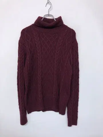 semantic design 볼륨 터틀넥 케이블 니트 스웨터