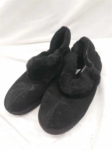 미네통카 85530 양가죽 모카신 블랙 계열 여성용