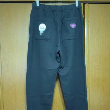 유니클로 카우스 스웨트 팬츠