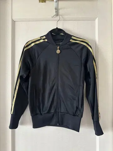 adidas 블랙 저지 3선 라인