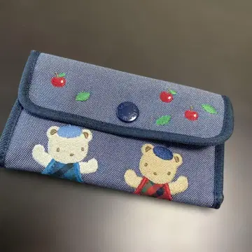 파밀리아 키케이스