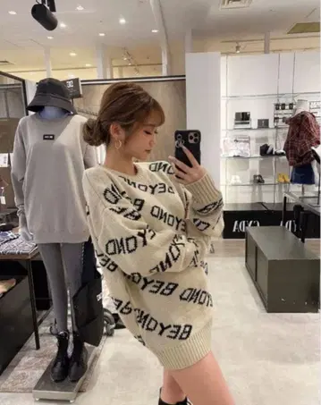 GYDA 제이 BEYOND PATTERN 니트 TOPS 베이지