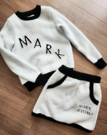 MARK & LONA 셋업 마크앤로나 방풍 니트 36 S