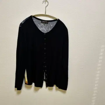 에펠탑 프린트 블랙 가디건