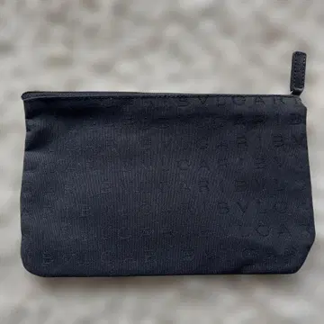 BVLGARI 블랙 로고 파우치
