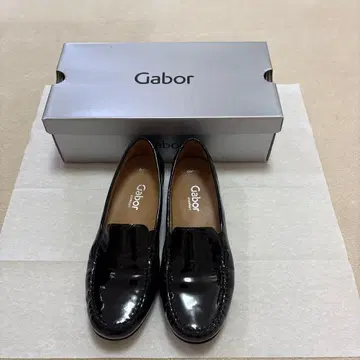 [ 새상품급 ] Gabor 블랙 로퍼 박스 포함