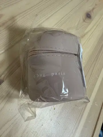 qbag 파리 실리콘 러쉬 파우치 핑크