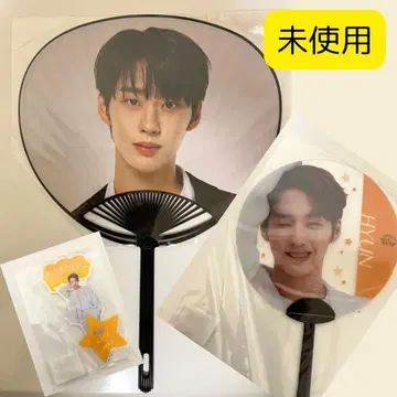 n.SSign 미사용 HYUN 부채 x 2 & HYUN 아크릴 스탠드