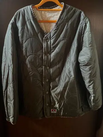 BEN DAVIS 올리브 그린 퀼팅 자켓