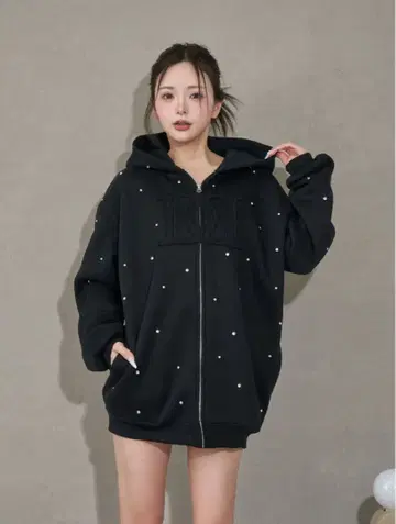 다리치 DD로고 비쥬 지퍼 후드티 BLK