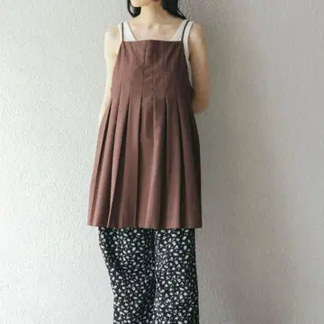 [새상품급] KBF 턱 플리츠 미니 원피스