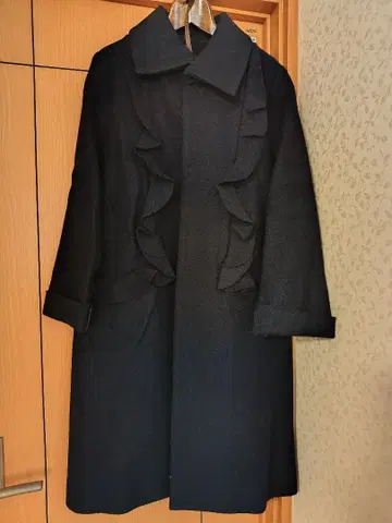 Vous etes 프릴 달린 롱 코트