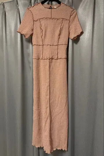 체크 무늬 반팔 롱 원피스