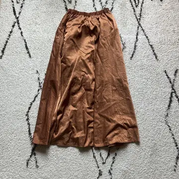 TODAYFUL 새틴 롱 스커트 브론즈