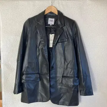 미사용 ZARA 블랙 가죽 블레이저 S 사이즈