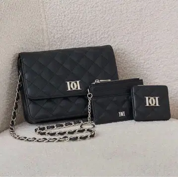 다리치 DD 로고 퀼팅 트래블 세트 BLK