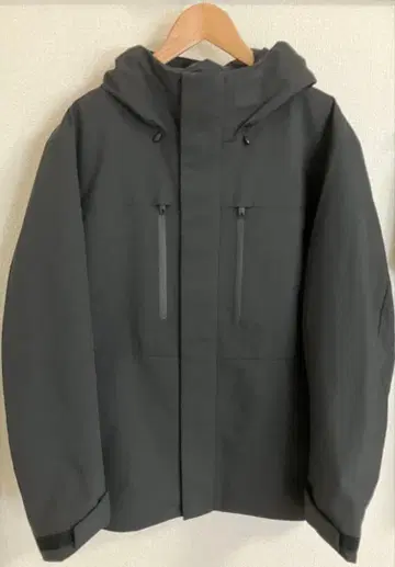 유니클로 하이브리드 다운 파카 M