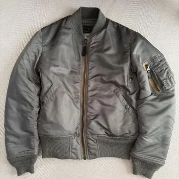 AVIREX MA-1 플라이트 자켓 MEDIUM