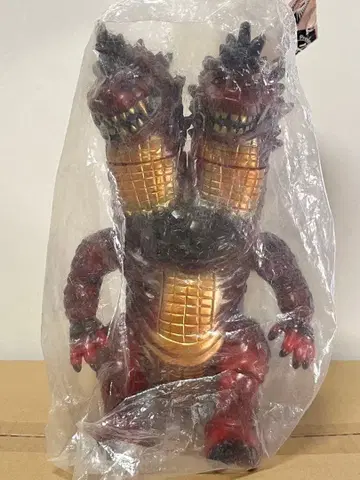 MEDICOM TOY MAXTOY 쌍두 괴수 듀아로스 소프트 비닐 피규어