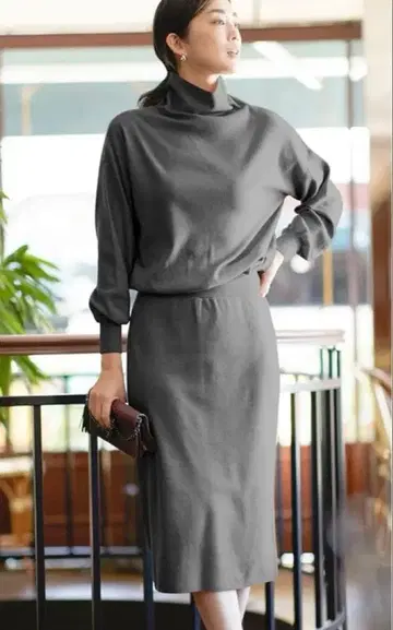 DoCLASSE 울 혼방 스트레치 브라우징 원피스 그레이