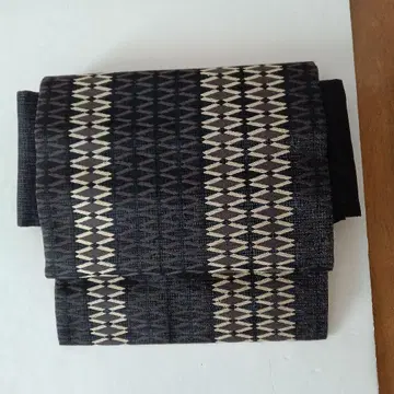 나고야 오비 블랙과 베이지 기하학 패턴 순수 실크