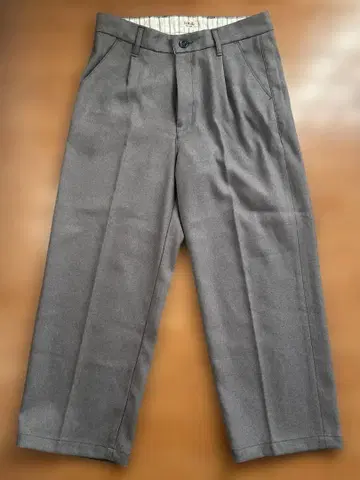 도밍고 D.M.G 그레이 턱 팬츠 L