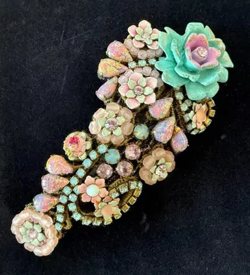 미하엘 네그린 머리핀 2