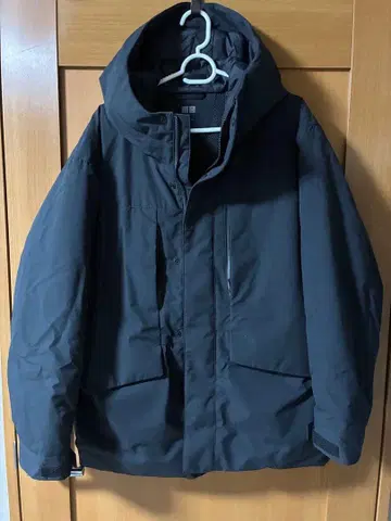 유니클로 하이브리드 다운 블랙 M