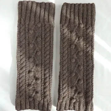 열매 맺는 손뜨개질 레그 워머